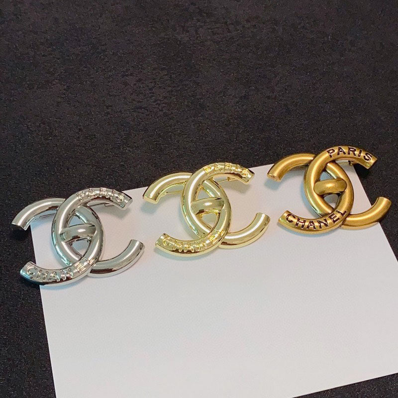 18K  Chanel Paris Gold Brooch